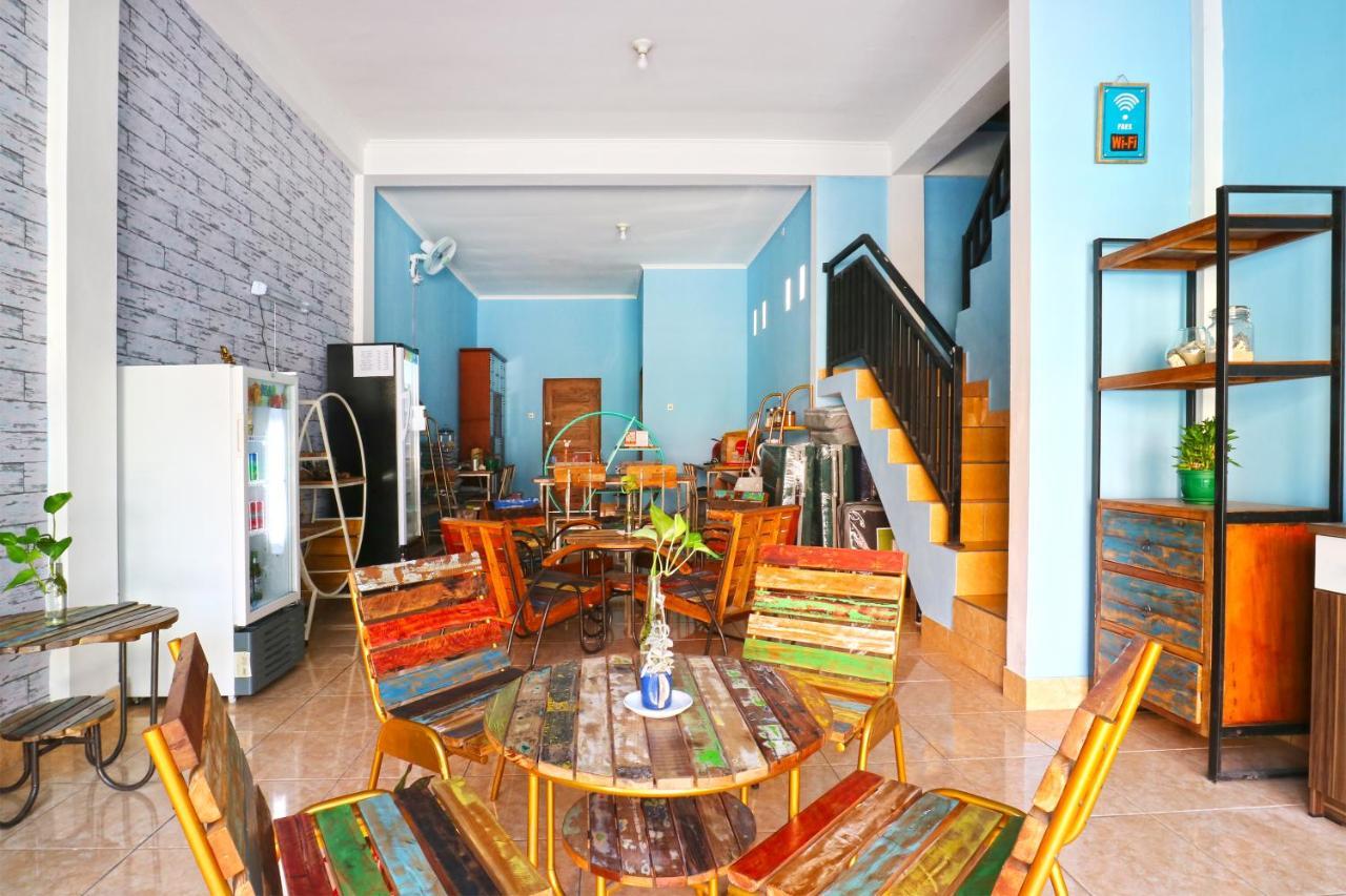 Balini 9 Hostel Denpasar Dış mekan fotoğraf