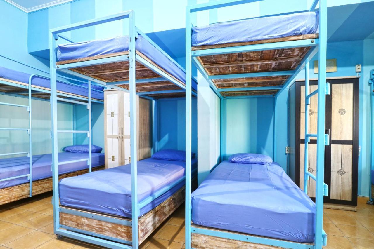 Balini 9 Hostel Denpasar Dış mekan fotoğraf