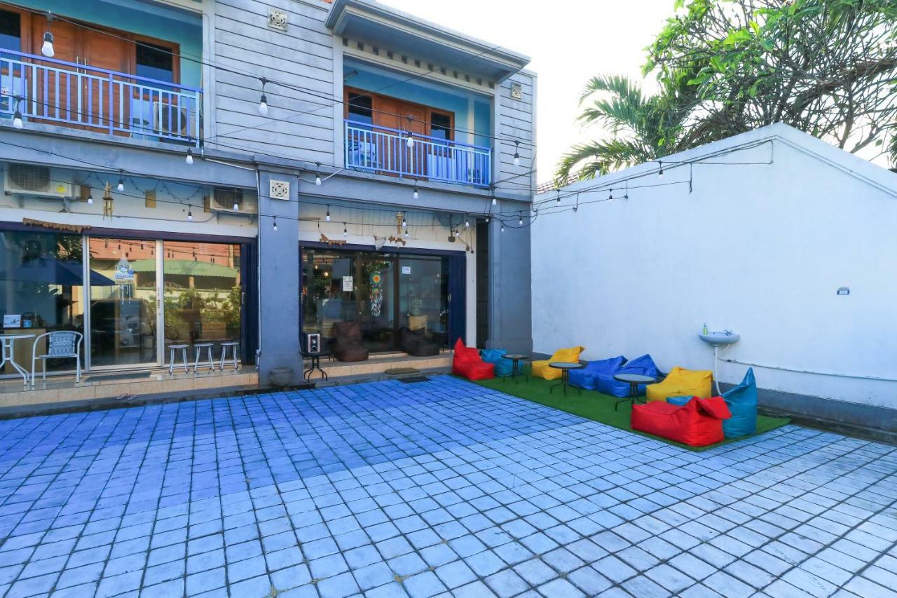 Balini 9 Hostel Denpasar Dış mekan fotoğraf