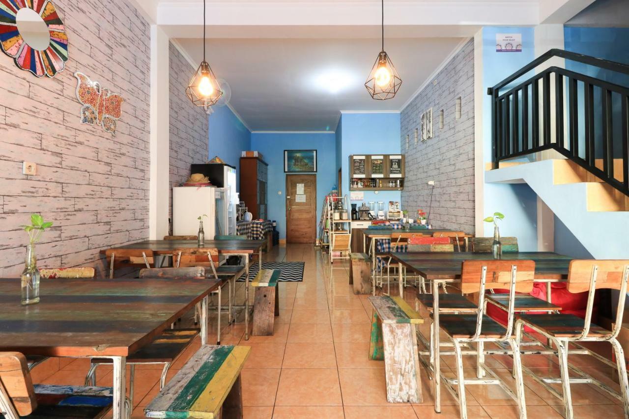 Balini 9 Hostel Denpasar Dış mekan fotoğraf